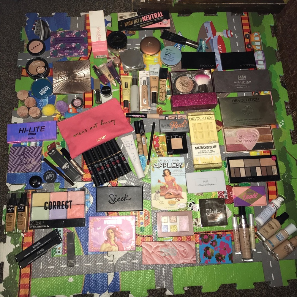 Makeup 💕 for Trade